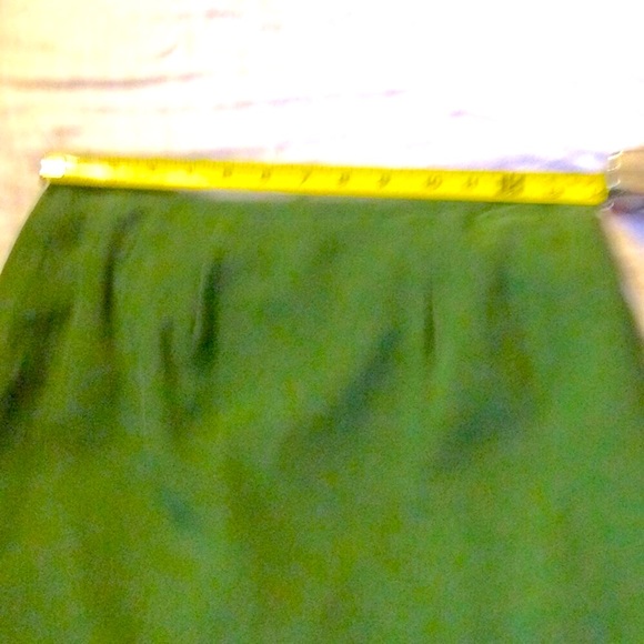 VTG 100% PURE SILK SKIRT BY JENNIFER MOORE IN MOSS GREEN - Picture 4 of 6